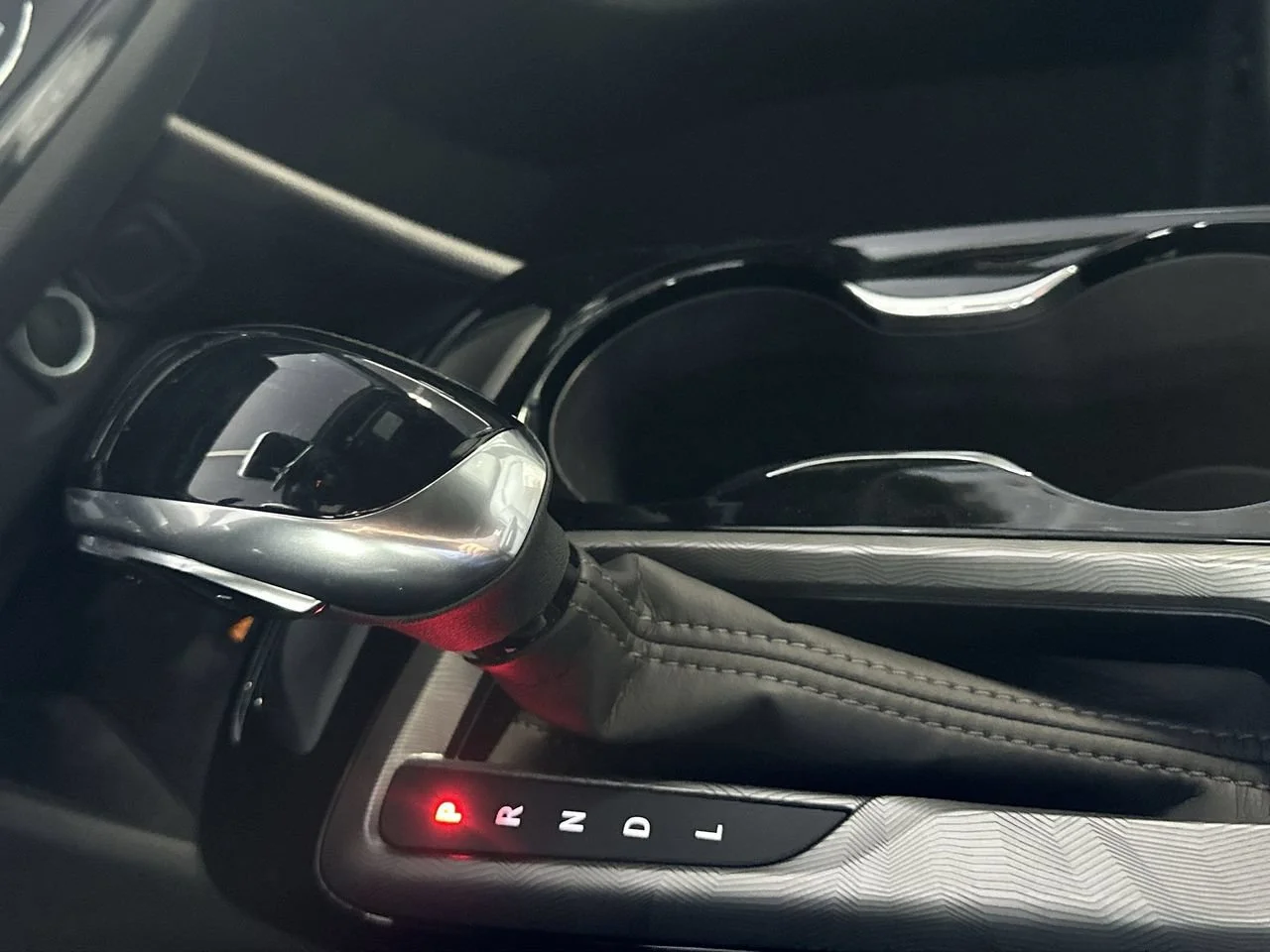 2026 Buick Envista Sport Touring - Photo 21