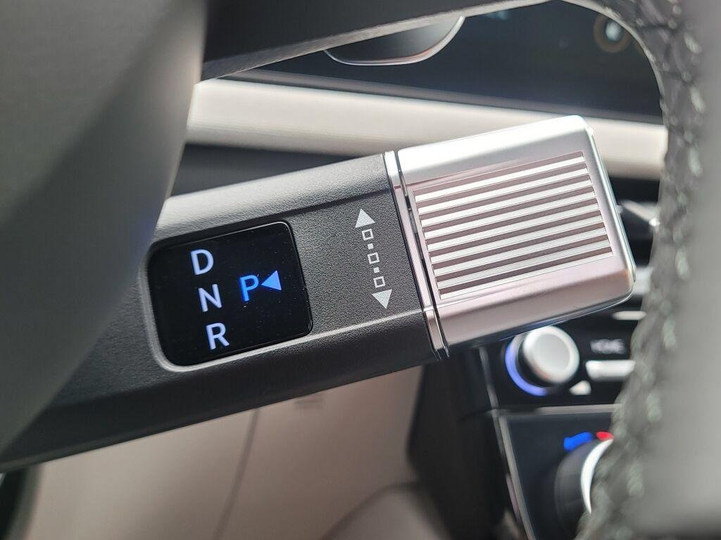 New 2026 Ecotronic Gray Hyundai Limited image 27