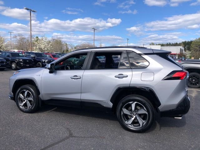 Used 2023 Silver Toyota SE image 5