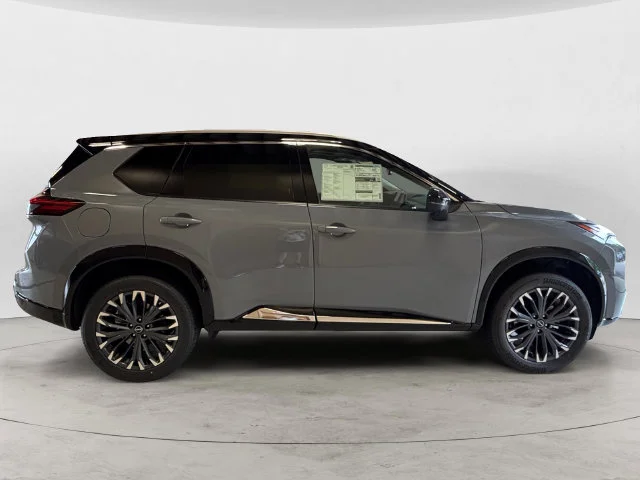 New 2026 Gray Nissan Platinum image 6
