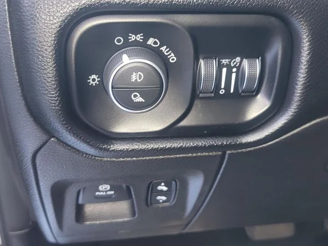 Certified Used 2019 White Ram Laramie image 30