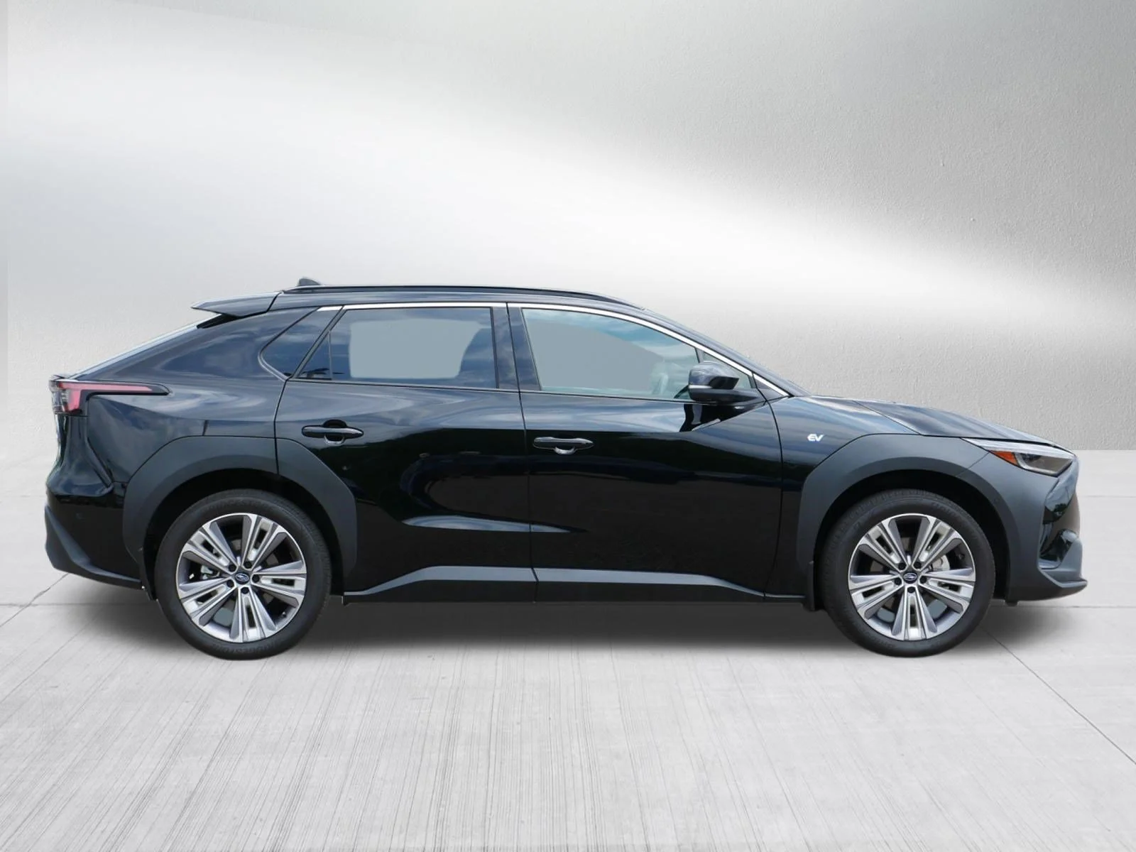 Used 2023 Galactic Black Subaru Touring image 8