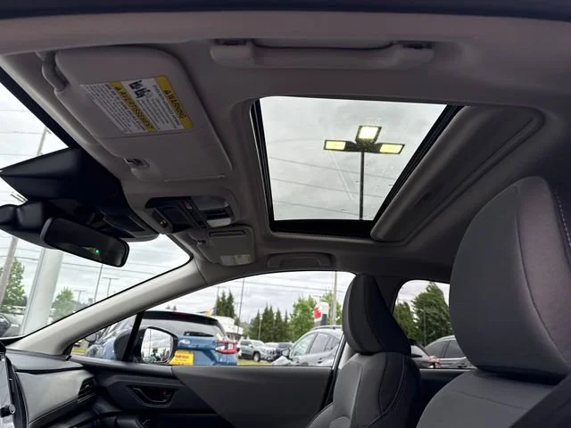 New 2026 CRYSTAL WHITE PEARL Subaru Premium image 29