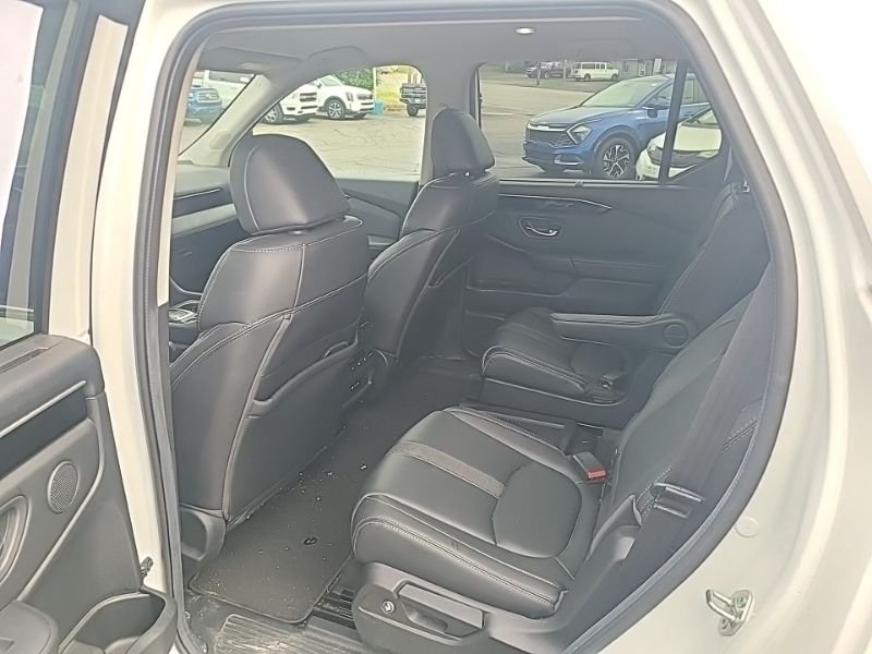 Used 2024  Honda EX-L image 13