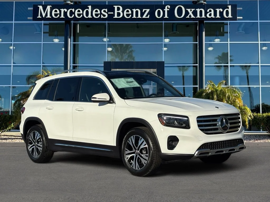 New 2026 White Mercedes-Benz GLB 250 image 1
