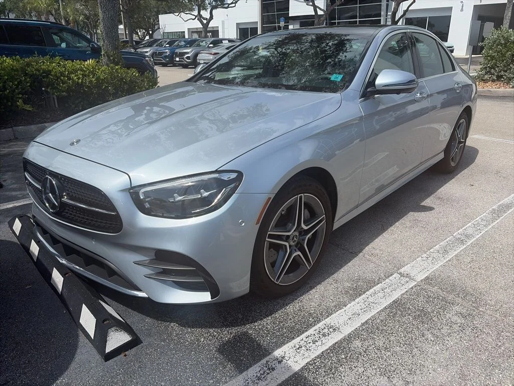 Used 2021  Mercedes-Benz E 450 image 3