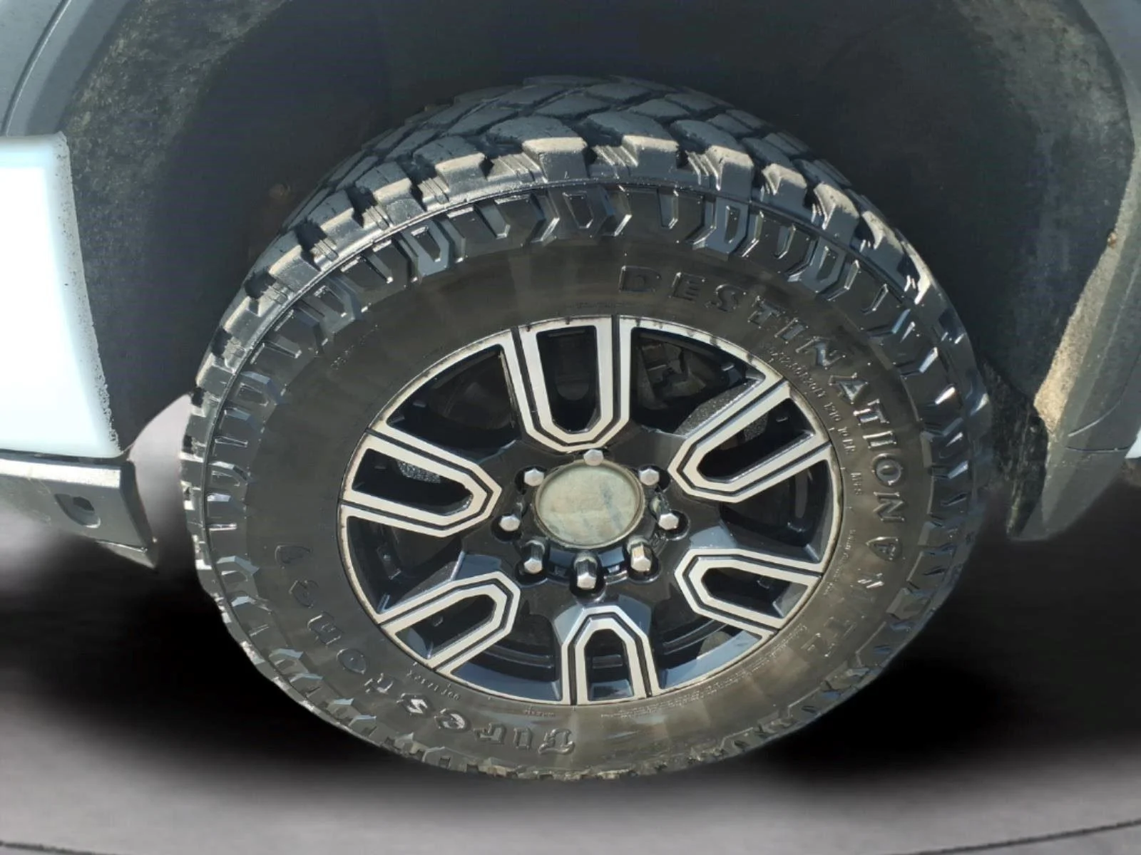 Used 2021 SUMMIT WHITE GMC AT4 image 9