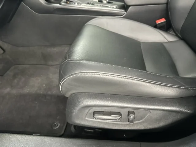 Certified Used 2024 Black Honda EX-L image 13