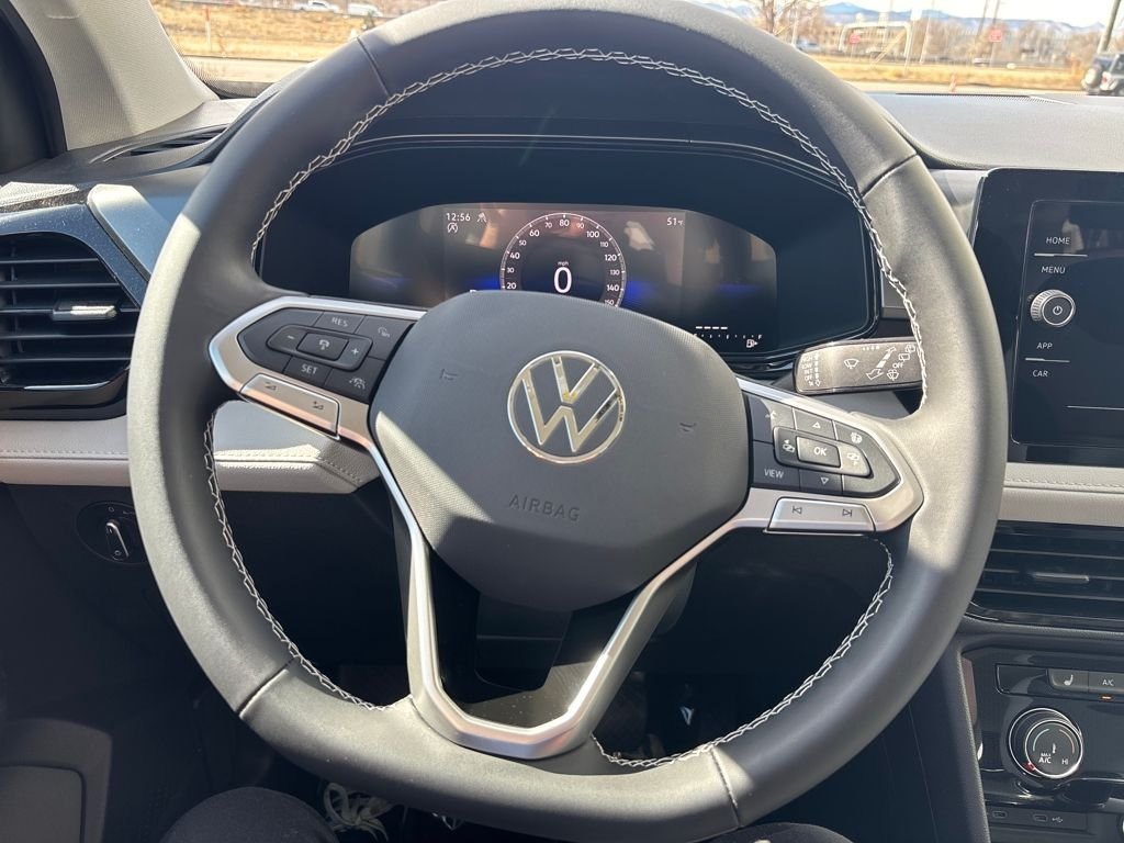 New 2026 Pure White Volkswagen 1.5T S image 14