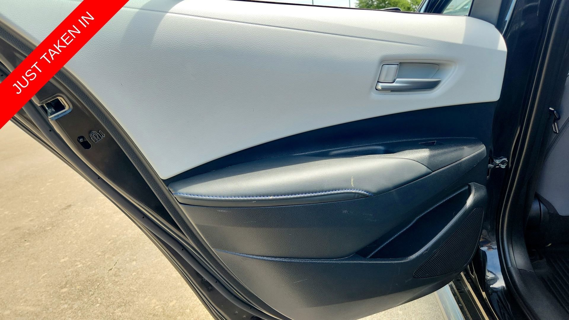 2021 Toyota Corolla SE - Photo 20
