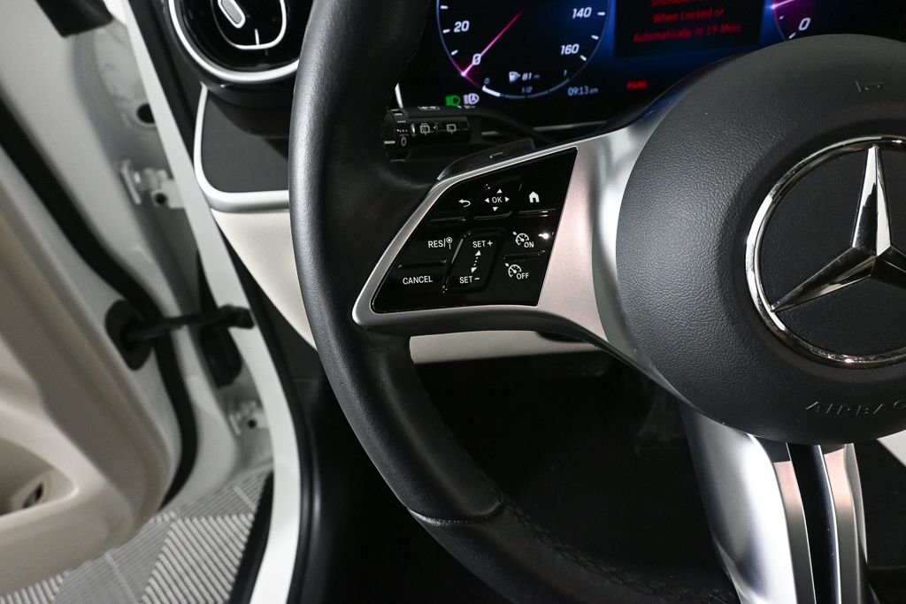 Certified Used 2023 White Mercedes-Benz GLC 300 image 10