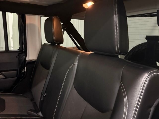 Used 2016 Black Jeep Unlimited Sport image 11