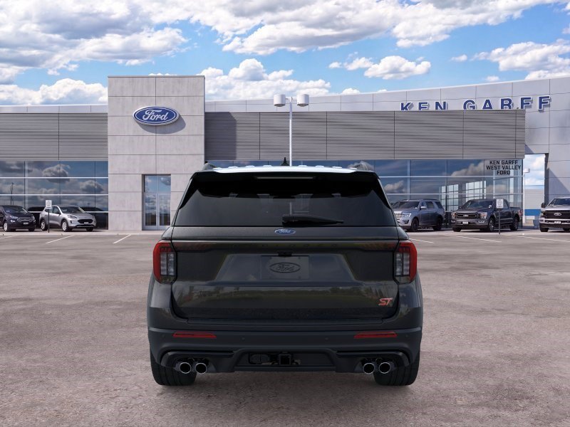 New 2026 Agate Black Metallic Ford ST image 5