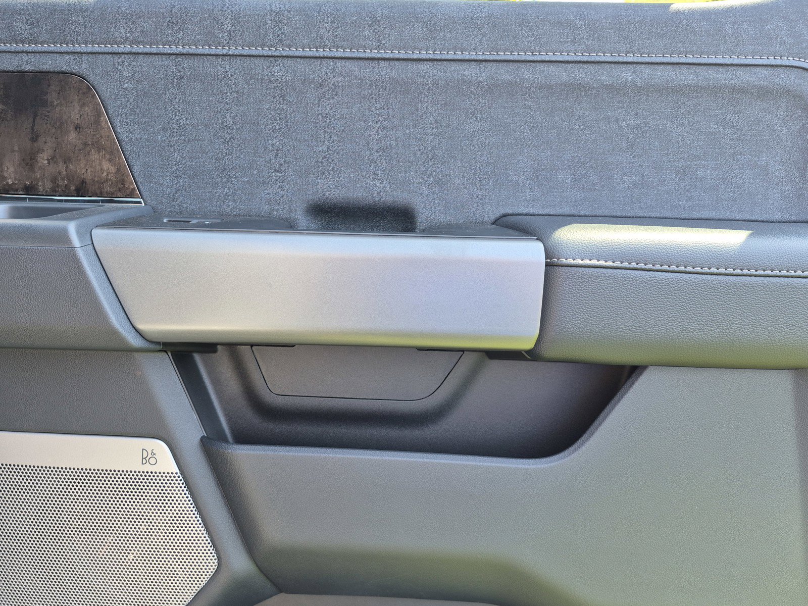 New 2026 Avalanche Ford F-250® Lariat® image 9
