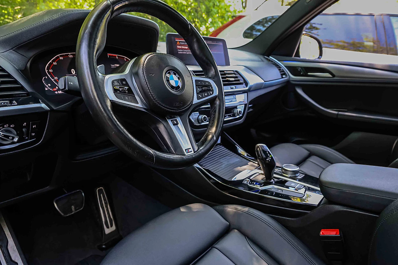 Used 2021 Black Sapphire Metallic BMW xDrive30i image 7