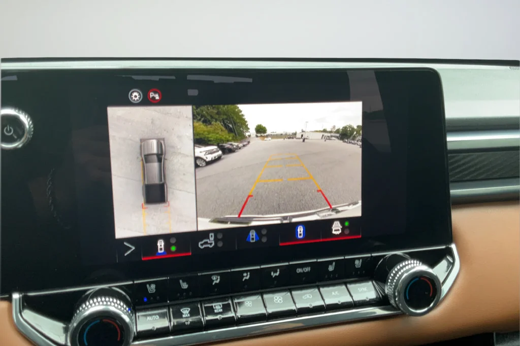 2024 GMC Canyon AT4 - Photo 16
