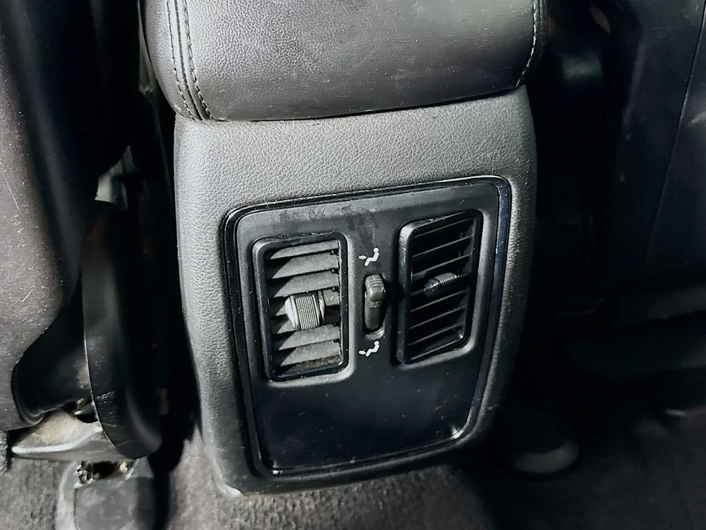 Used 2021 Gray Jeep Laredo E image 22