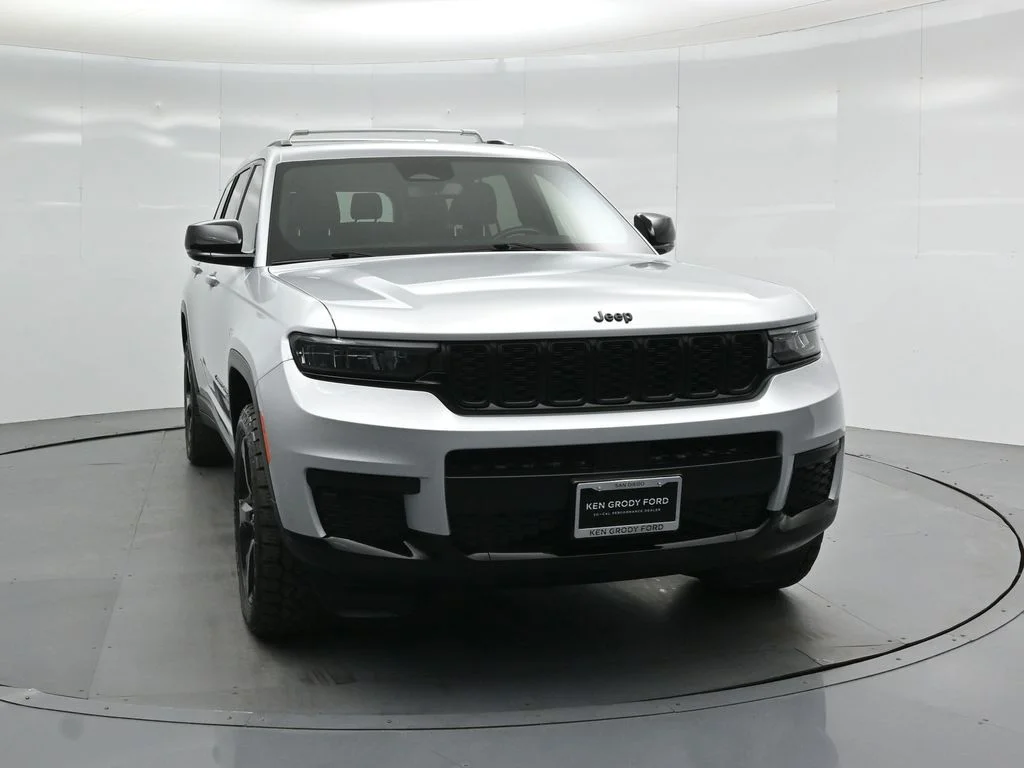 Certified Used 2021 Silver Jeep Altitude image 52