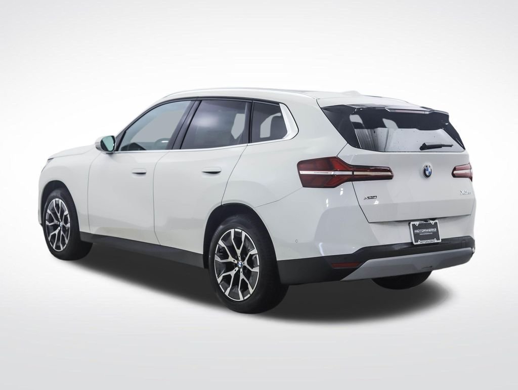 Used 2026 Alpine White BMW 30 xDrive image 3