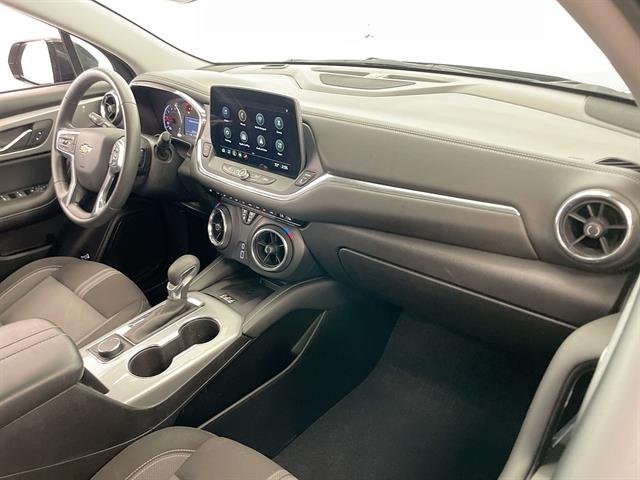 Used 2024 Black Chevrolet 2LT image 28