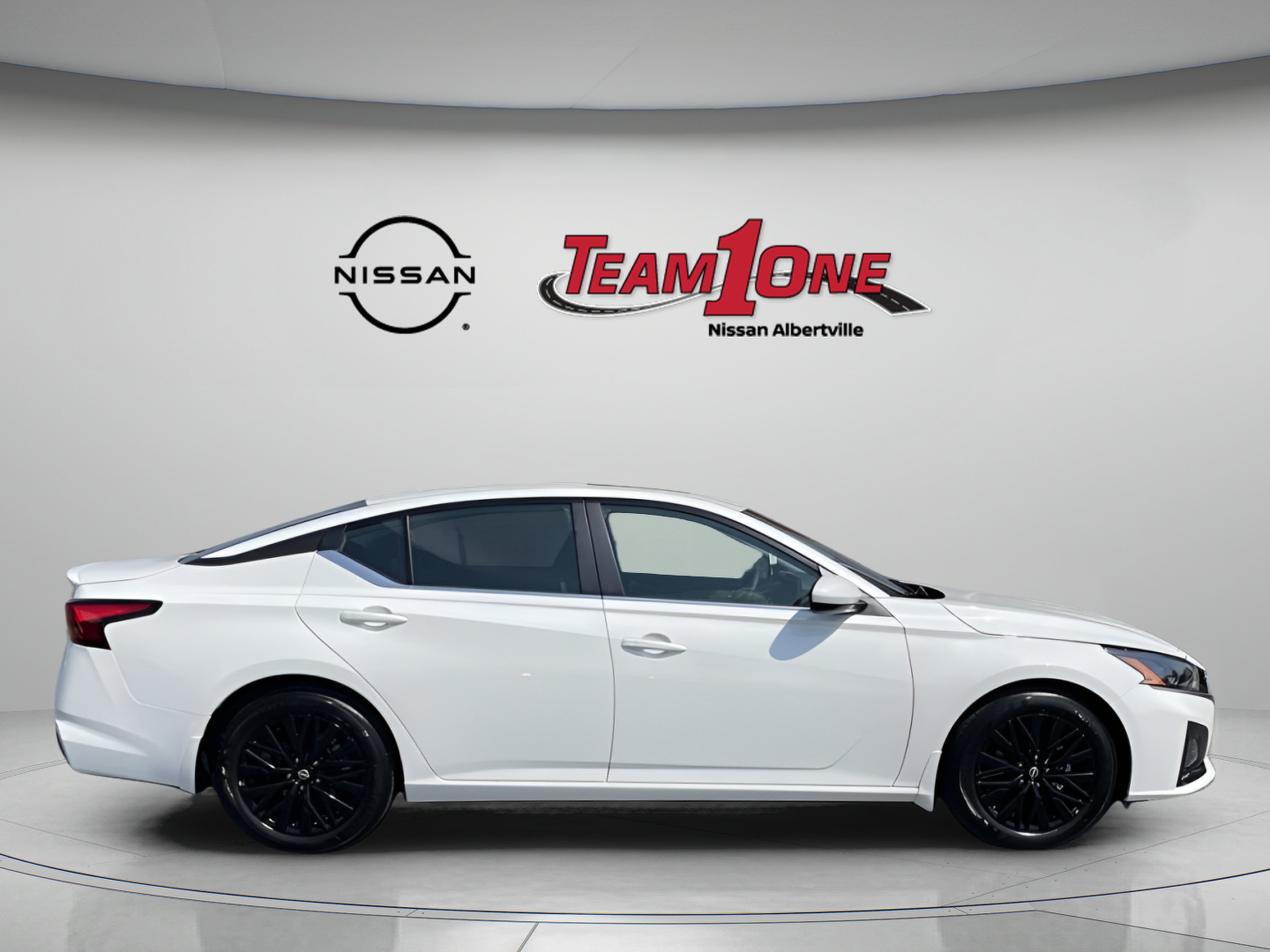 New 2026 Pearl White TriCoat Nissan 2.5 SV image 12