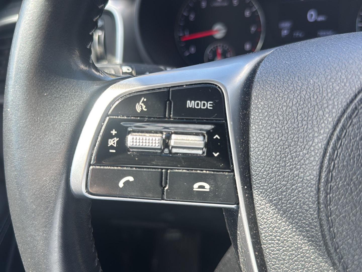 Used 2019 Imperial Blue Kia S V6 image 14