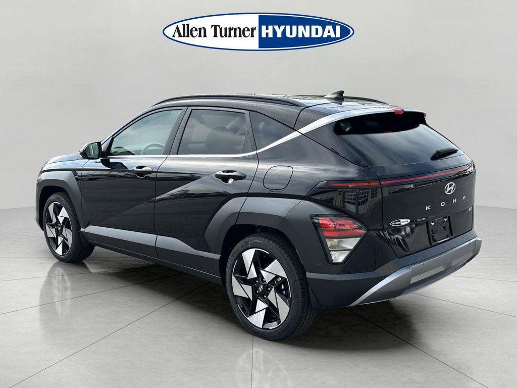 New 2026 Abyss Black Pearl Hyundai Limited FWD image 5