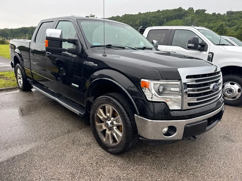 Used 2013 Tuxedo Black Metallic Ford Lariat image 13