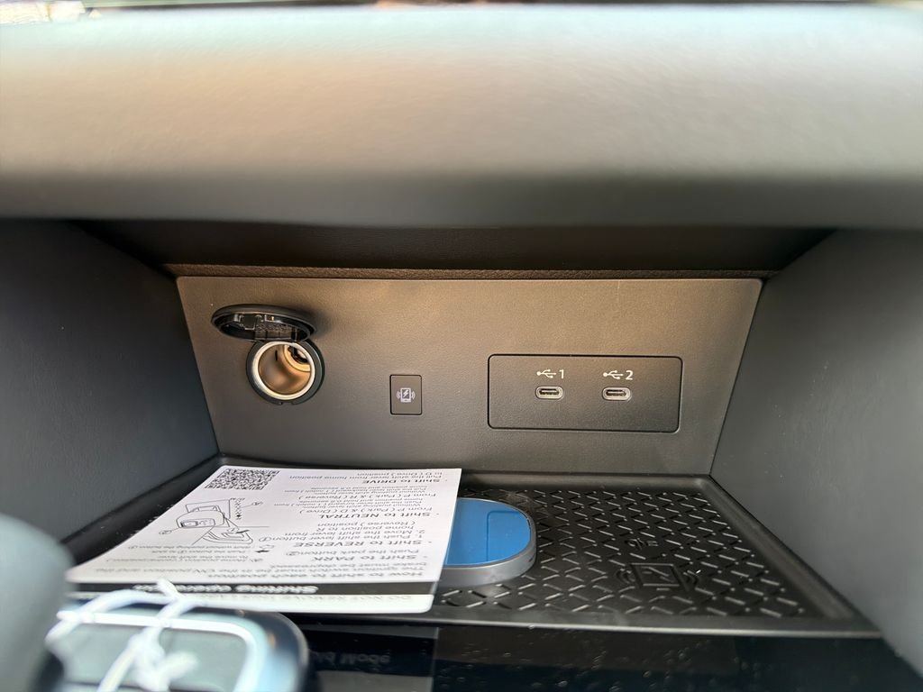 New 2026 Nissan Pathfinder SL 4D Sport Utility