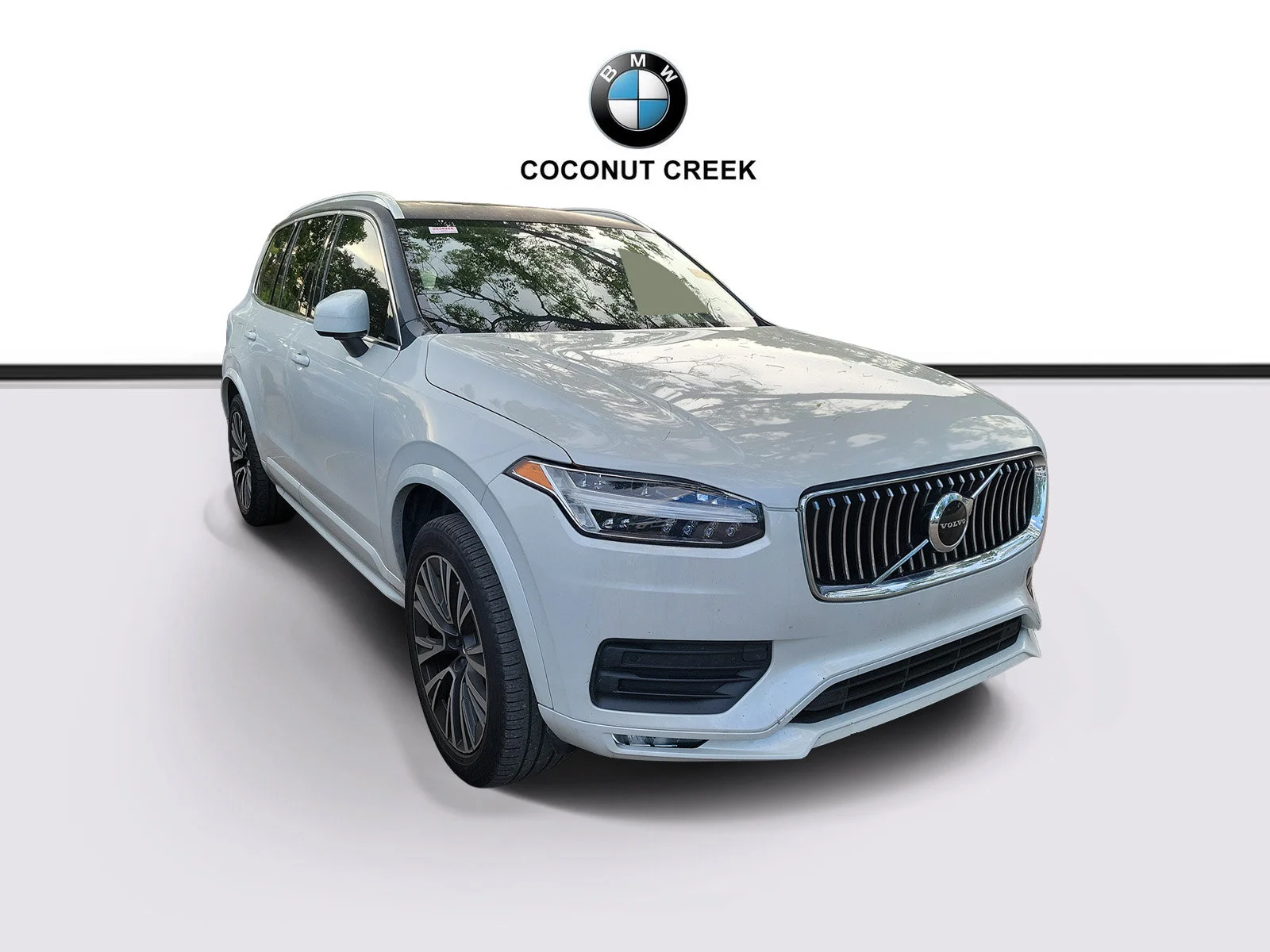 2020 Volvo XC90 T5 Momentum FWD's photo