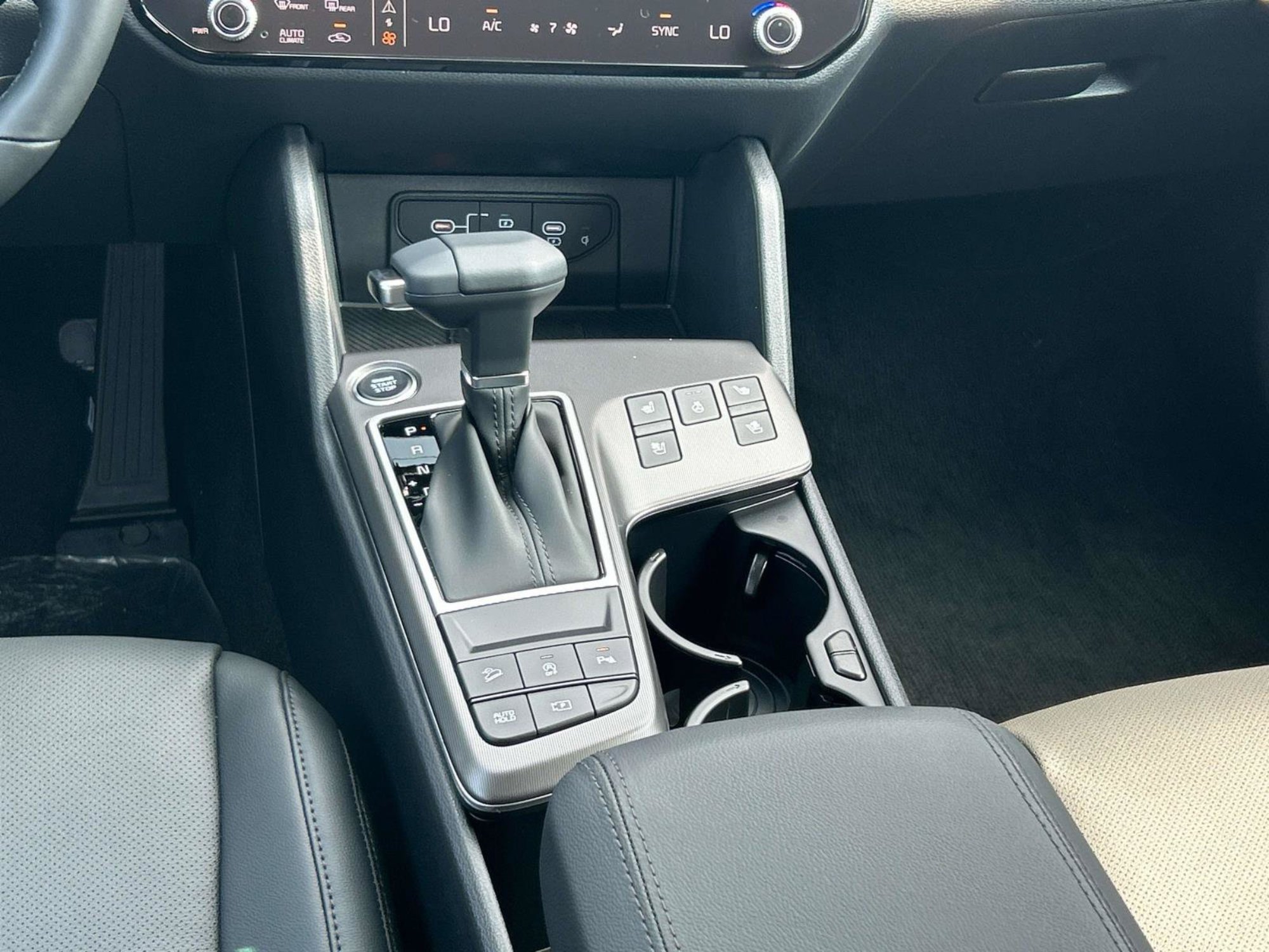 New 2026 Glacial White Pearl Kia SX-Prestige image 14