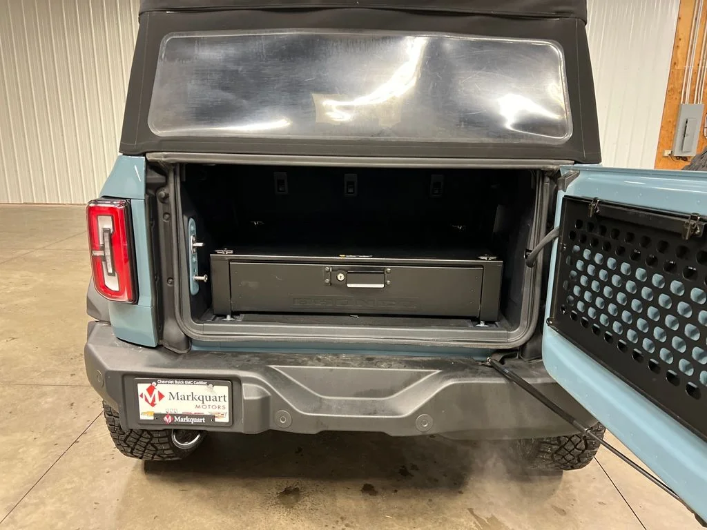Used 2021 Blue Ford Wildtrak image 11