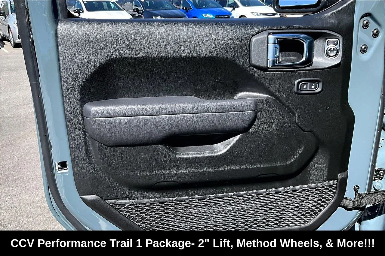 New 2026 Anvil Clearcoat Jeep Sport S image 22
