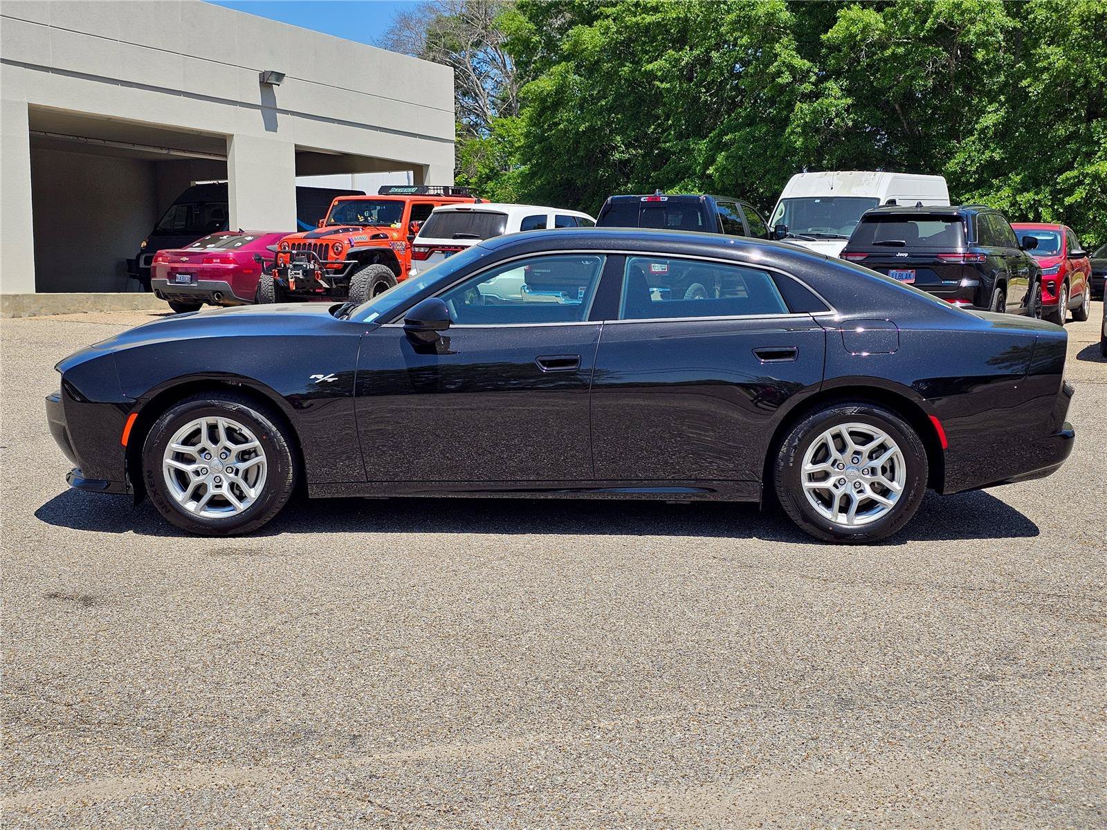 New 2026 Diamond Black Crystal Pearlcoat Dodge R/T image 12