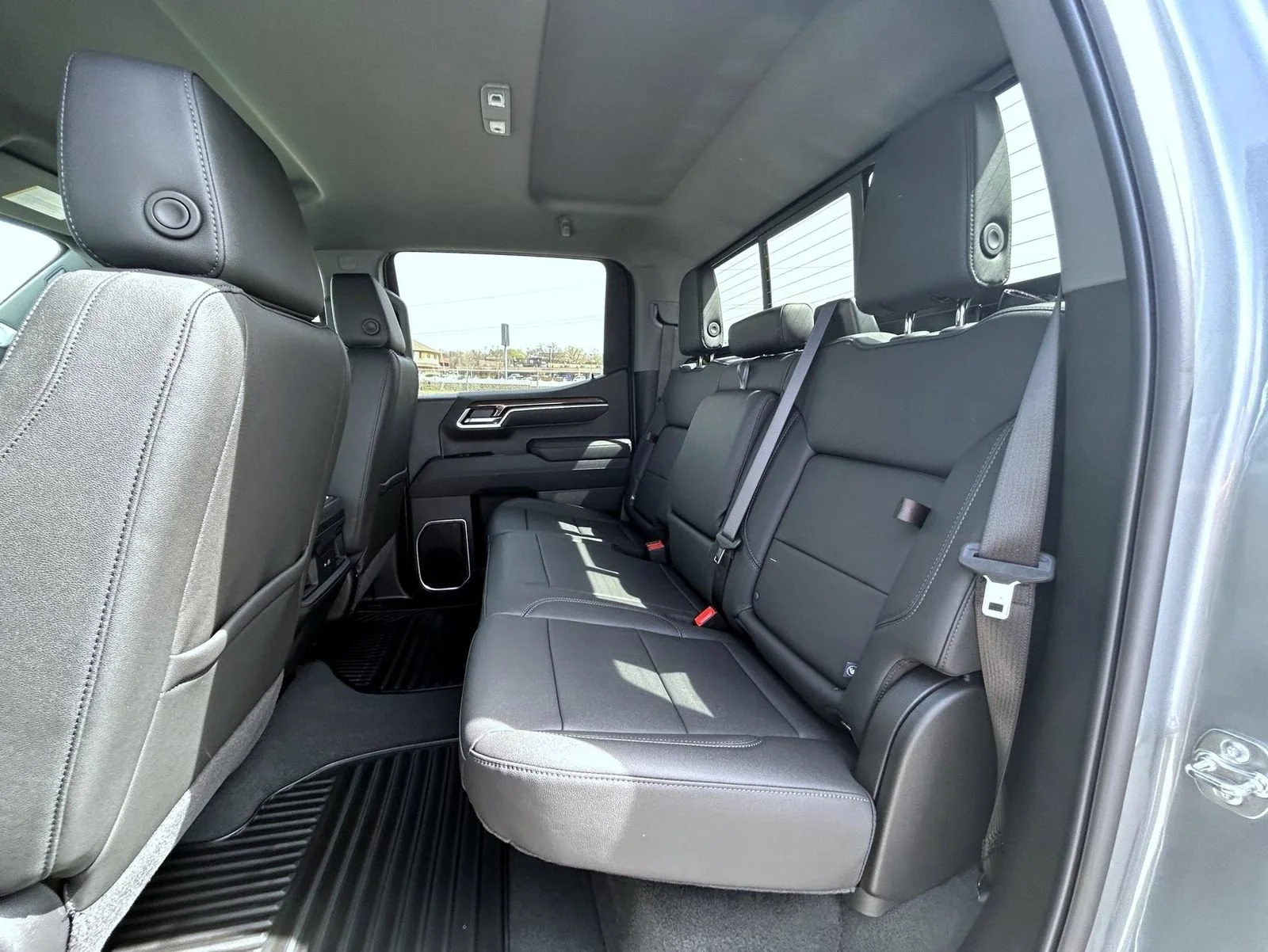 New 2026 Sterling Gray Metallic Chevrolet LT image 21