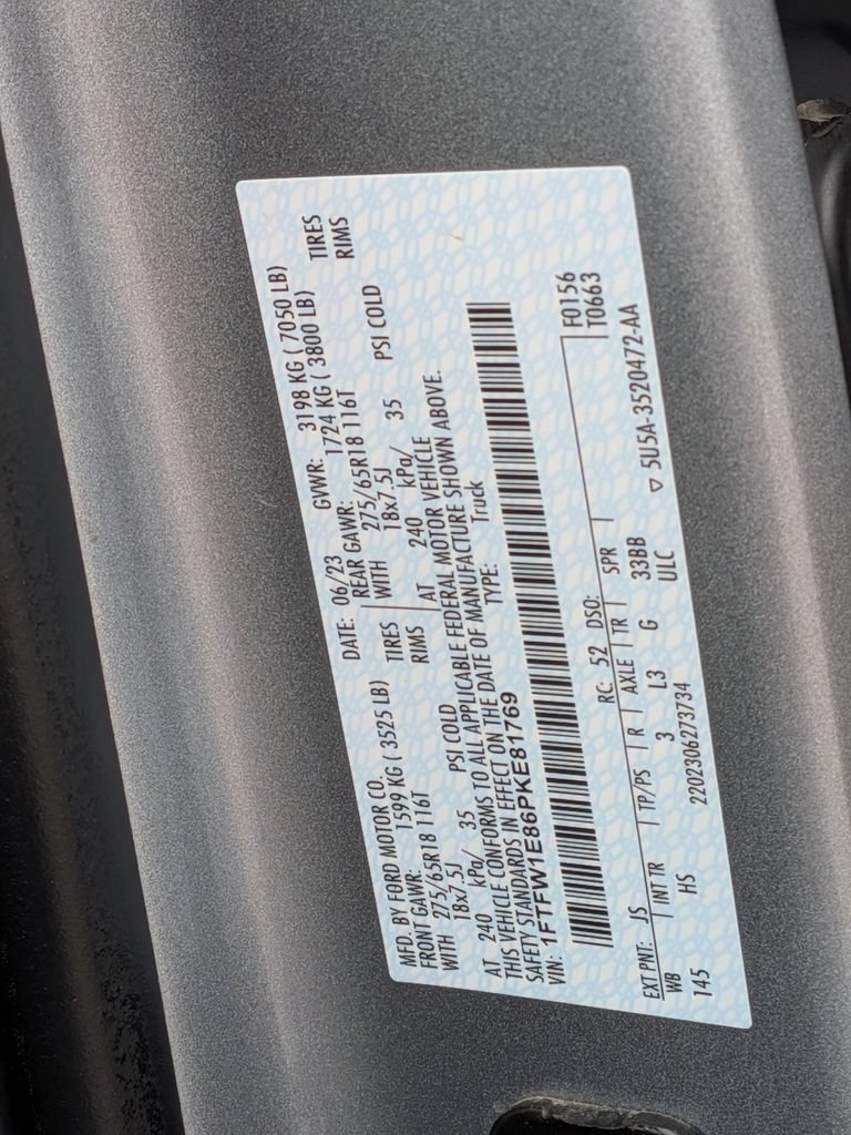 Used 2023 Silver Ford Lariat image 40