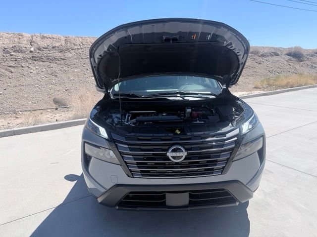 New 2026 Boulder Gray Pearl Nissan SV image 34
