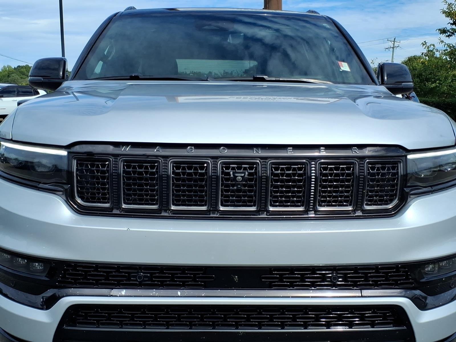 Used 2024 Silver Zynith Jeep Series II image 17