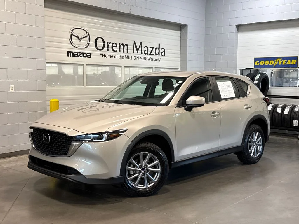 2025 Mazda CX-5 S Auto AWD's photo