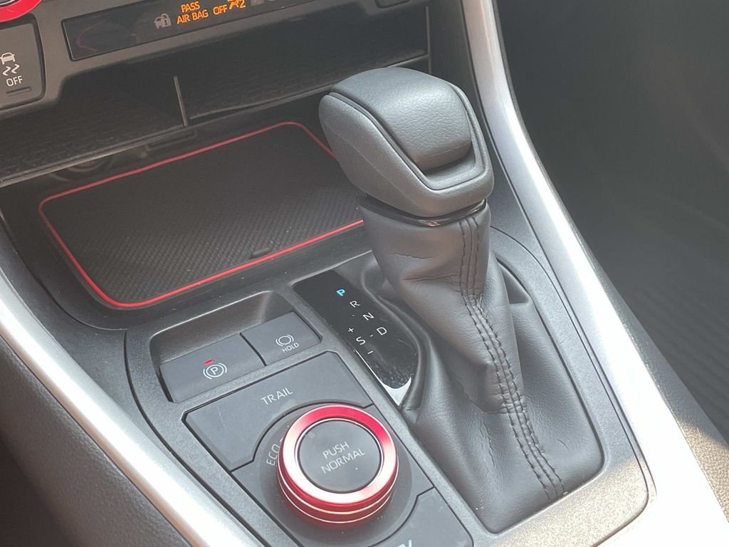 Used 2025 Gray Toyota XLE image 34