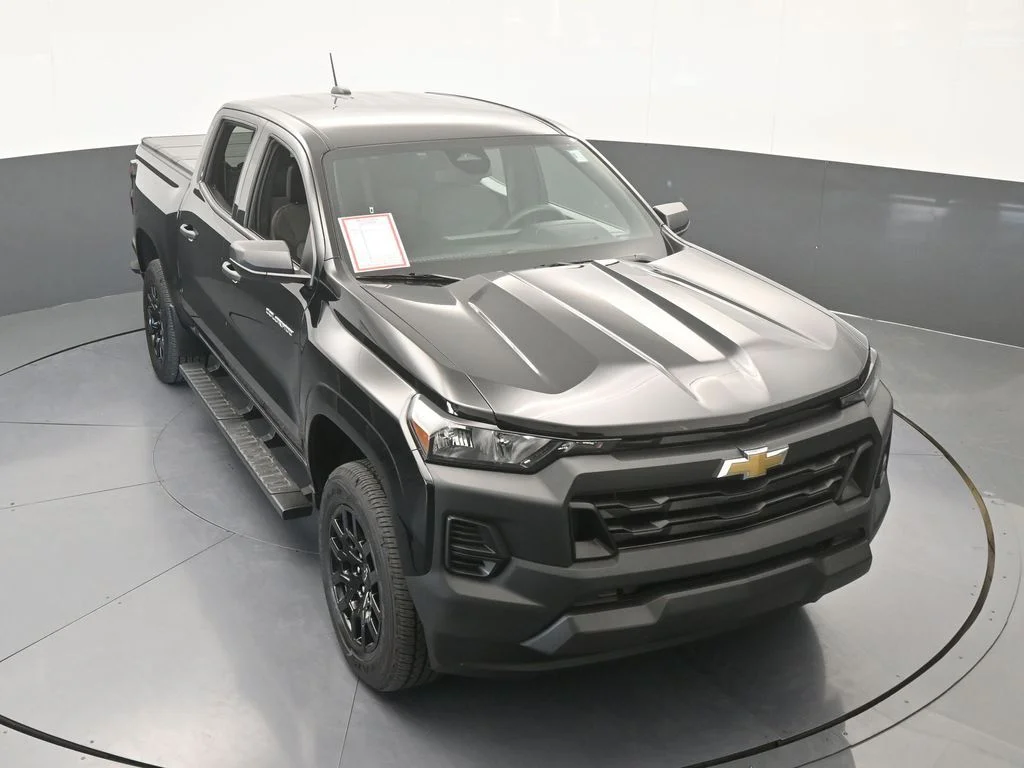 Used 2026 Black Chevrolet Work Truck image 53