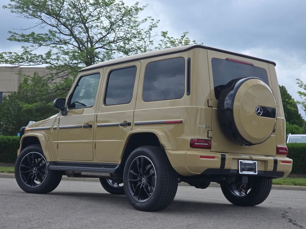 New 2026 MANUFAKTUR Desert Sand non-metallic Mercedes-Benz G 550 image 13