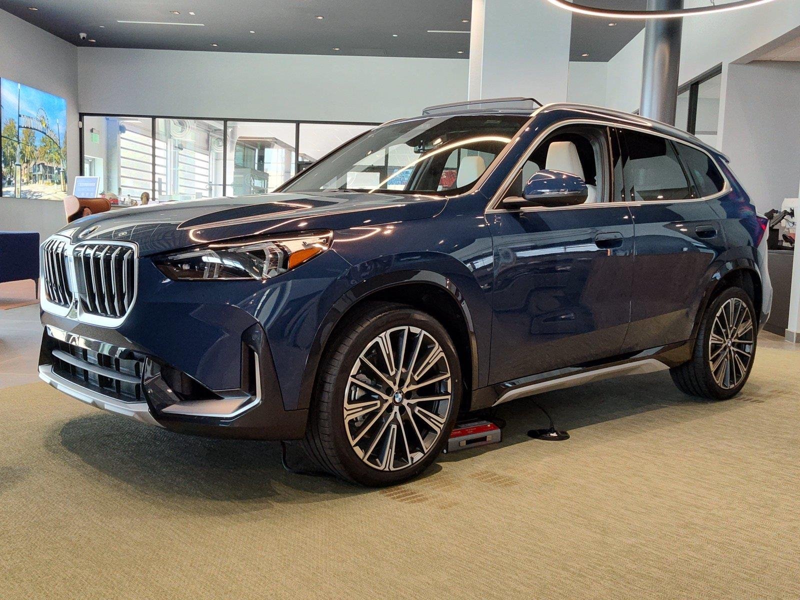 2027 BMW X1