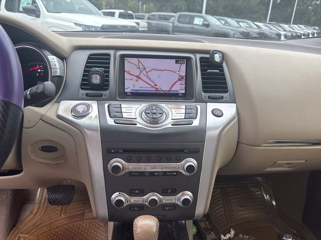 Used 2013 Black Nissan SL image 11