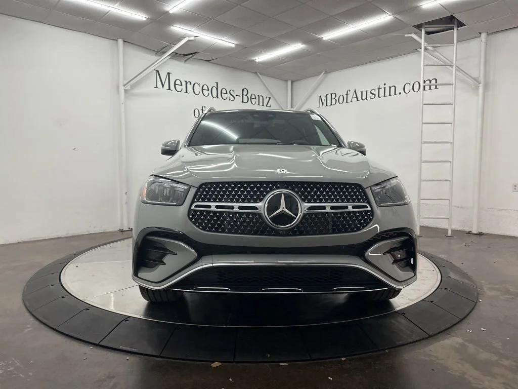 New 2026 White Mercedes-Benz GLE 450 image 2