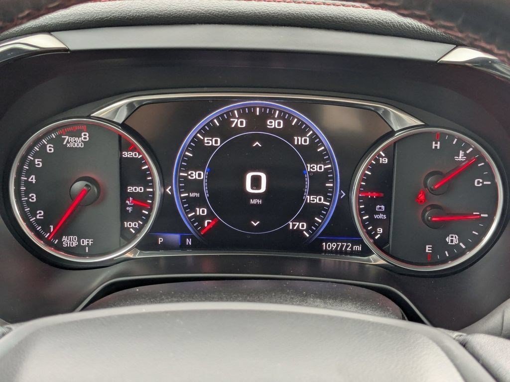 Used 2020 NIGHTFALL GRAY METALLIC Chevrolet RS image 15