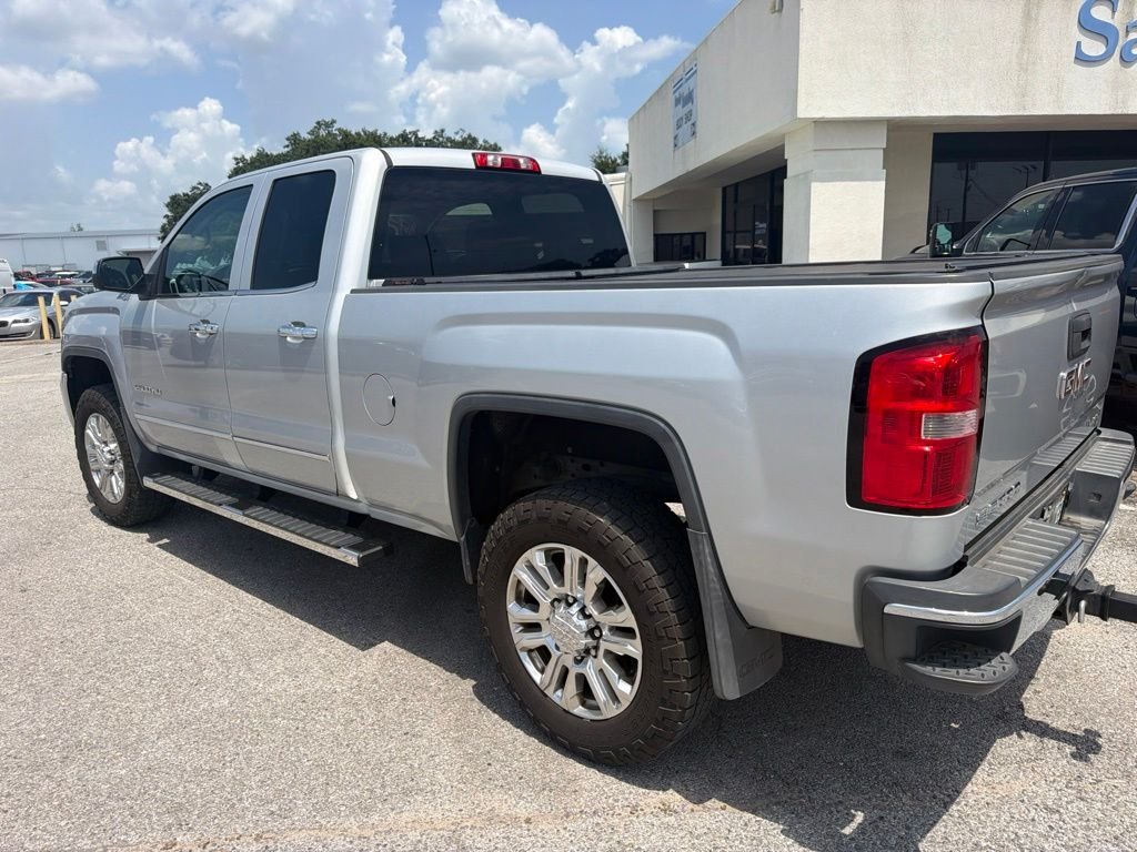 Used 2015 Silver GMC SLT image 9