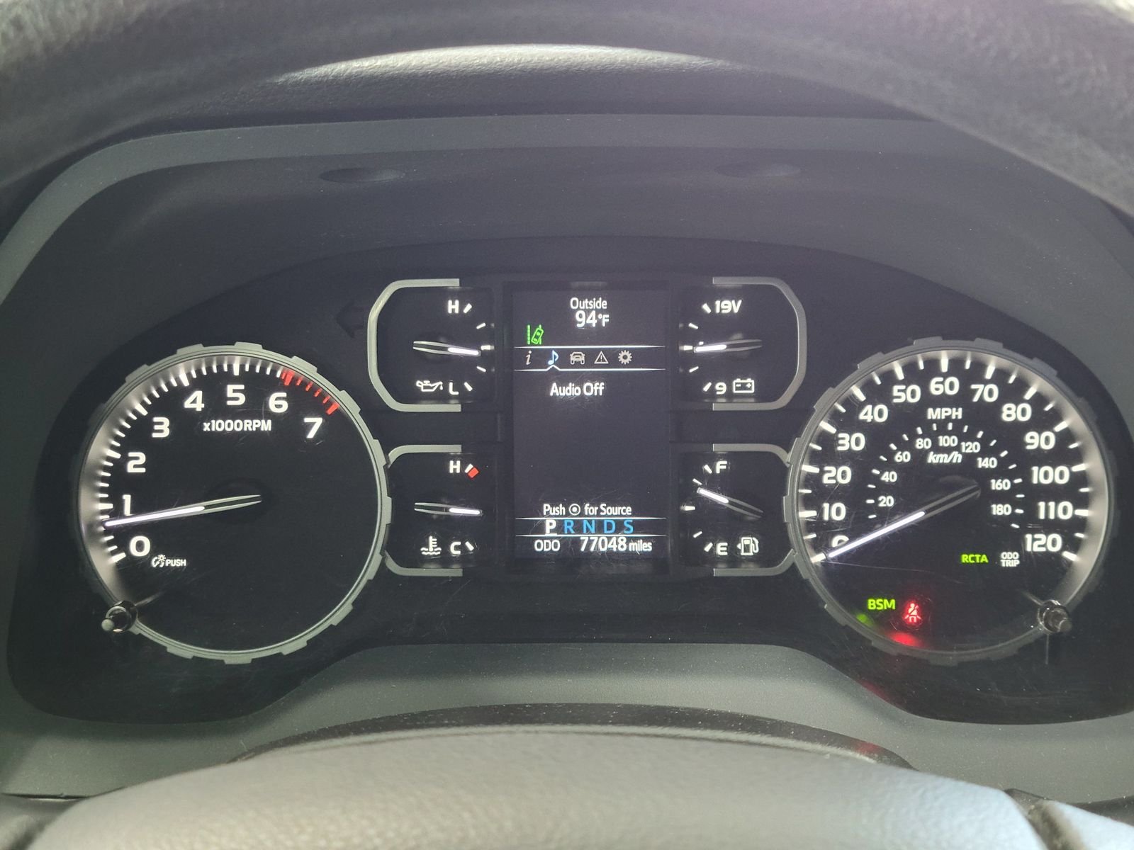 Used 2021 White Toyota SR5 image 13
