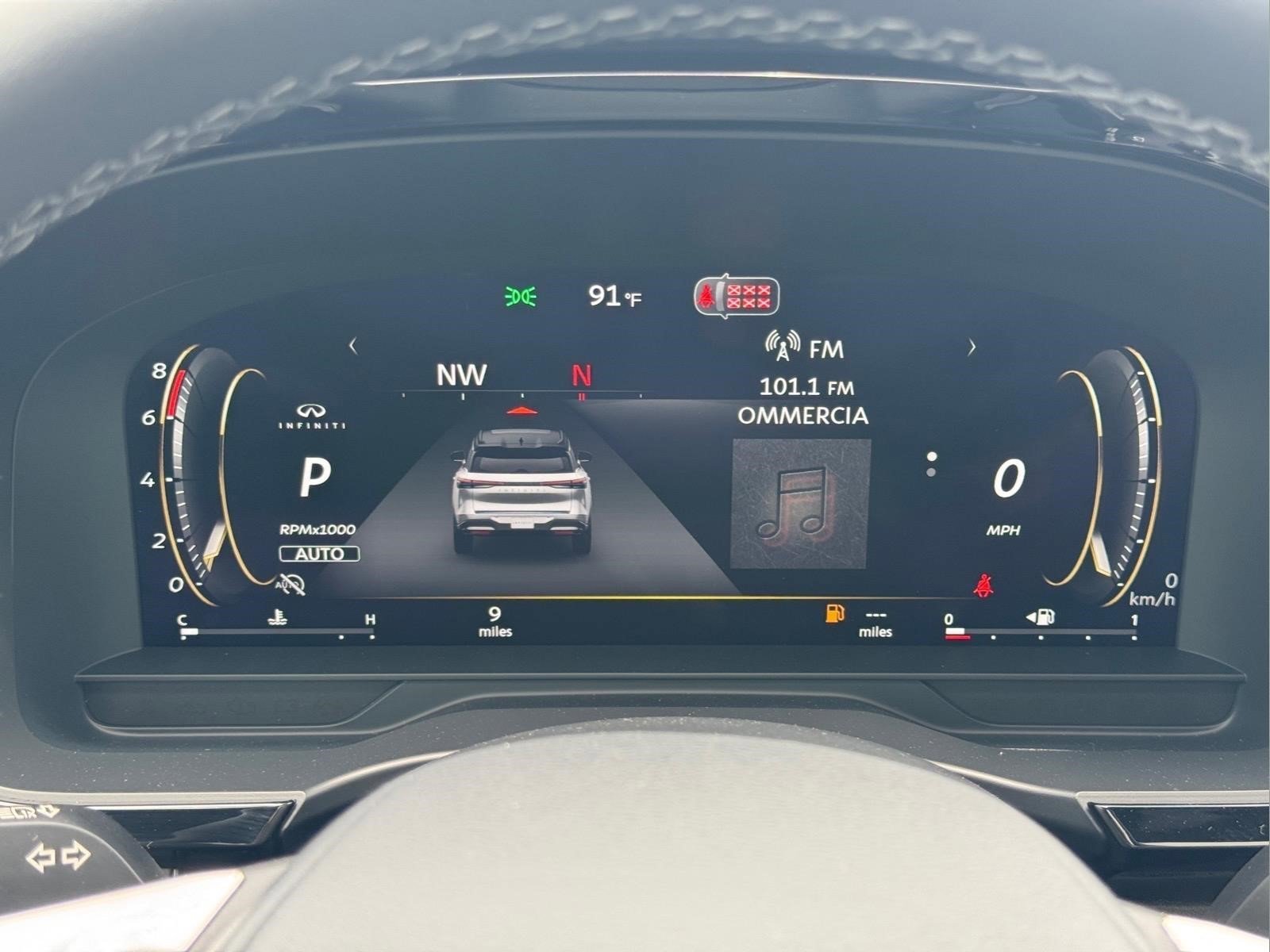 New 2027 RADIANT WHITE INFINITI Sport AWD image 23