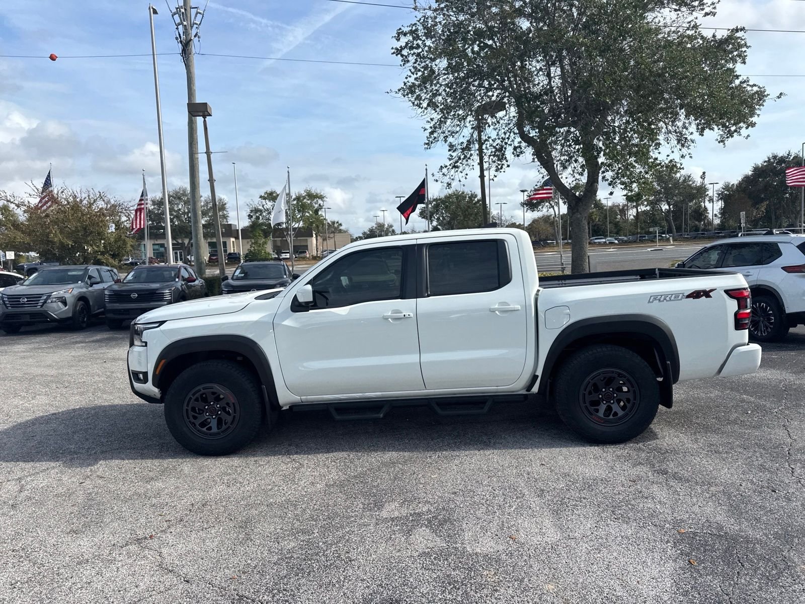 New 2026 Nissan Frontier PRO-4X 4D Crew Cab
